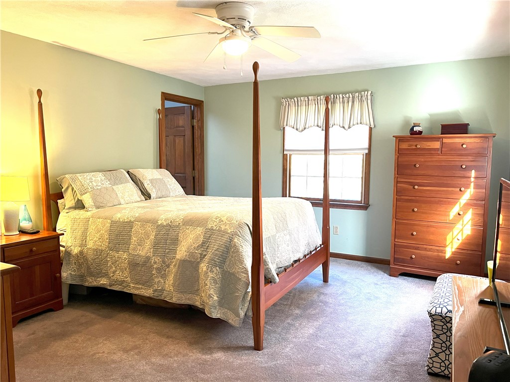 33 Contour Road Warwick, RI 02886 - Photo 10 of 16