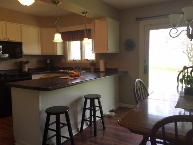 1499 Nelson Road St. Joseph, MI 49085 - Photo 6 of 24 IMG_7650