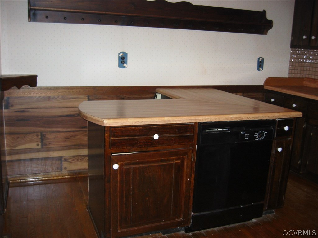 9227 Hickory Road Petersburg, VA 23803 - Photo 33 of 33 Gallery Image 33