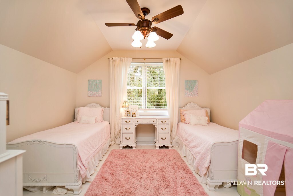 14101 Oak Street Magnolia Springs, AL 36555 - Photo 19 of 31 Upstairs guest room 3