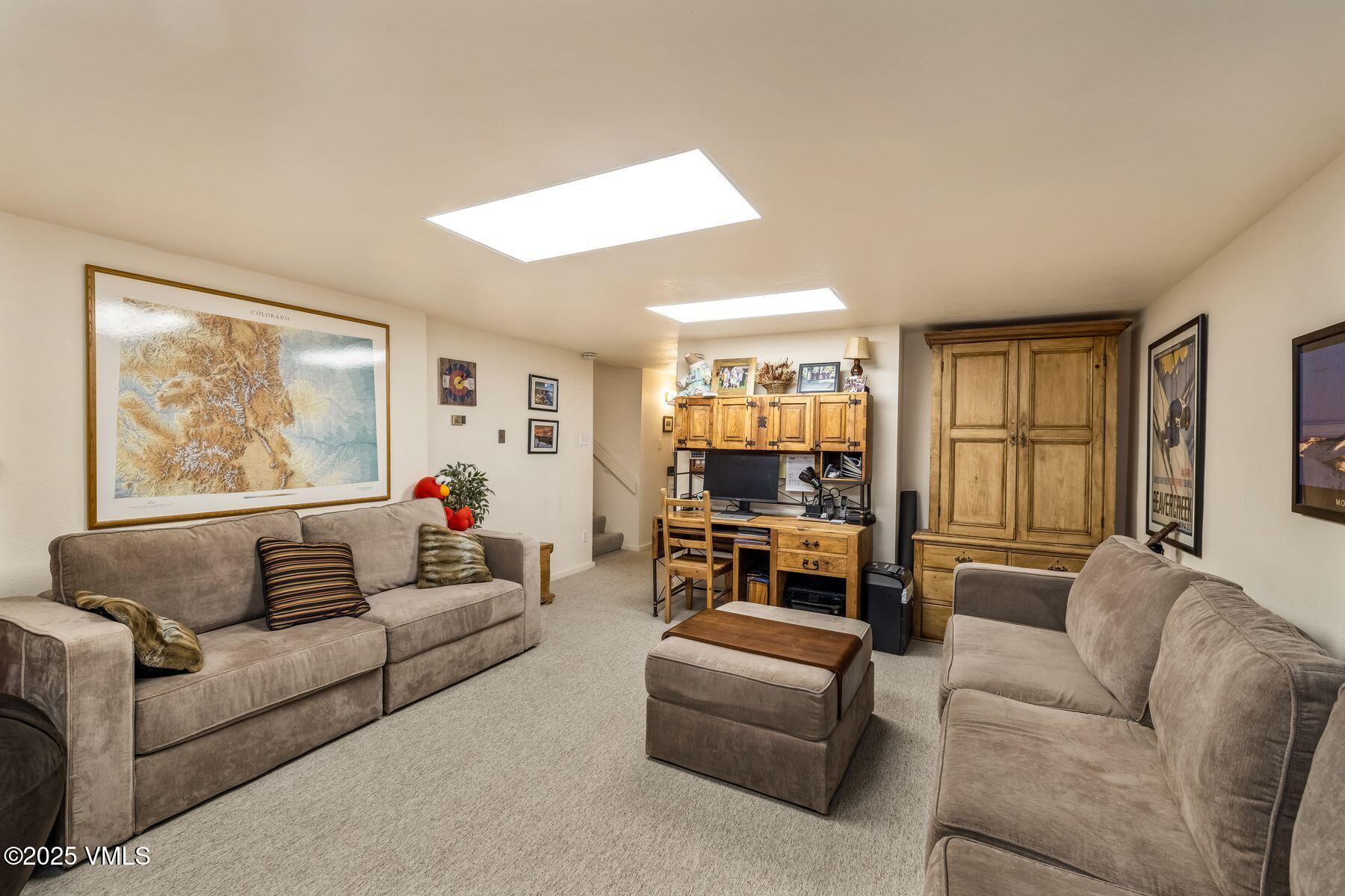 128 Beaver Road Eagle-Vail, CO 81620 - Photo 19 of 24 Lower level family 2