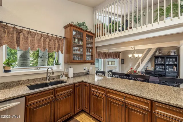 $1,575,000 | 128 Beaver Road, Eagle-Vail, CO 81620