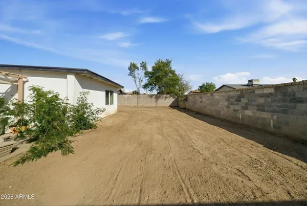 $335,000 | 7811 West Oregon Avenue, Glendale, AZ 85303