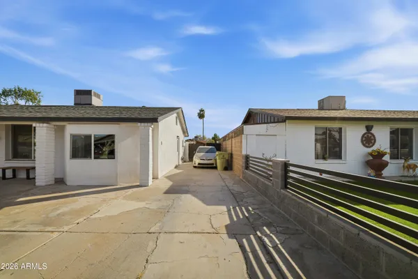 $335,000 | 7811 West Oregon Avenue, Glendale, AZ 85303