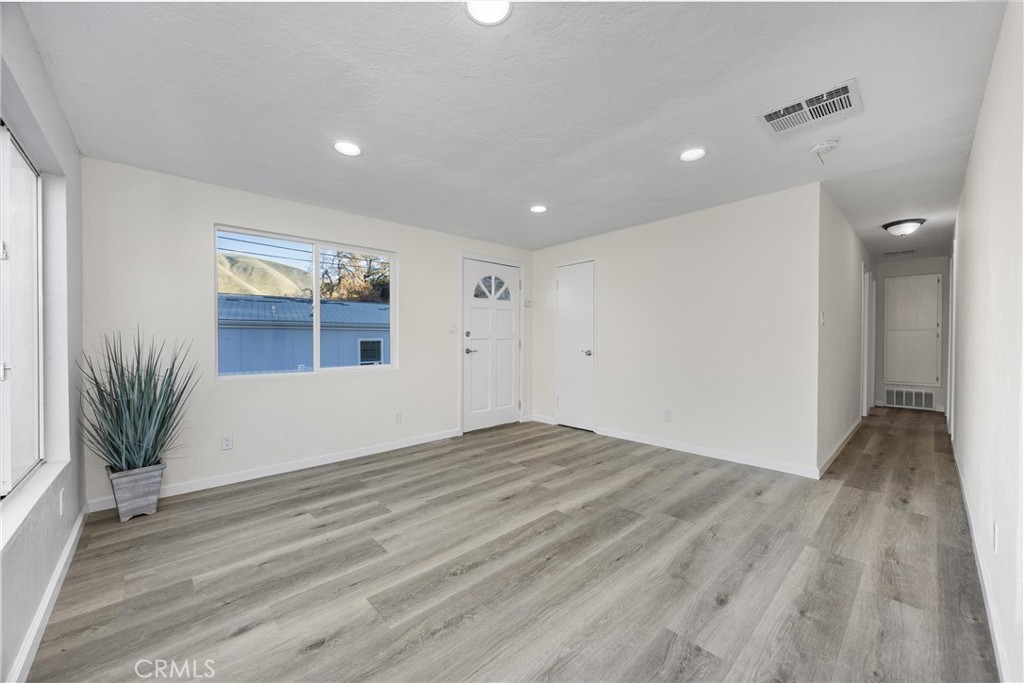 508 South Drive Lebec, CA 93243 - Photo 6 of 39