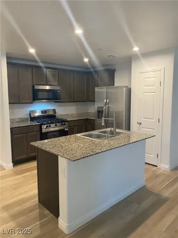 $1,700 | 4517 Dover Straight Street, Las Vegas, NV 89115