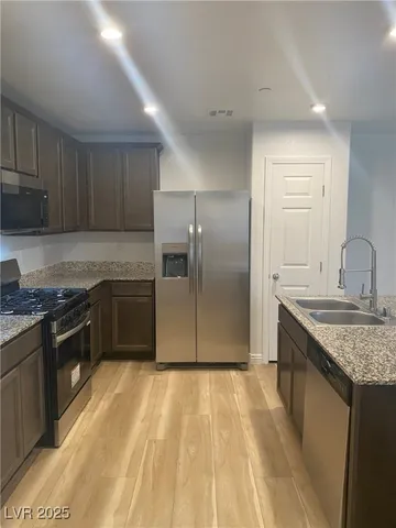 $1,700 | 4517 Dover Straight Street, Las Vegas, NV 89115