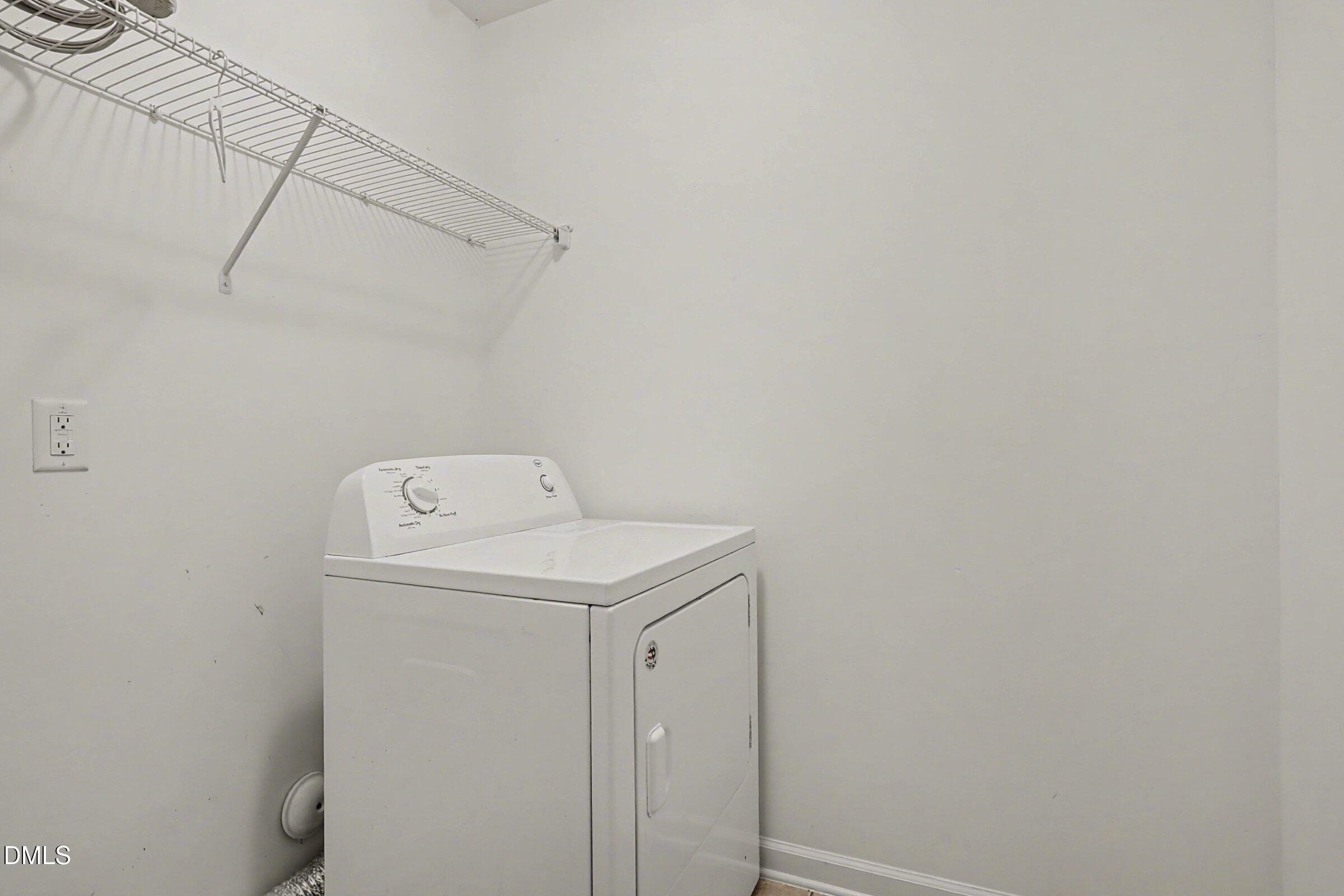 3920 Mike Levi Court Raleigh, NC 27610 - Photo 32 of 38 026_file_8899