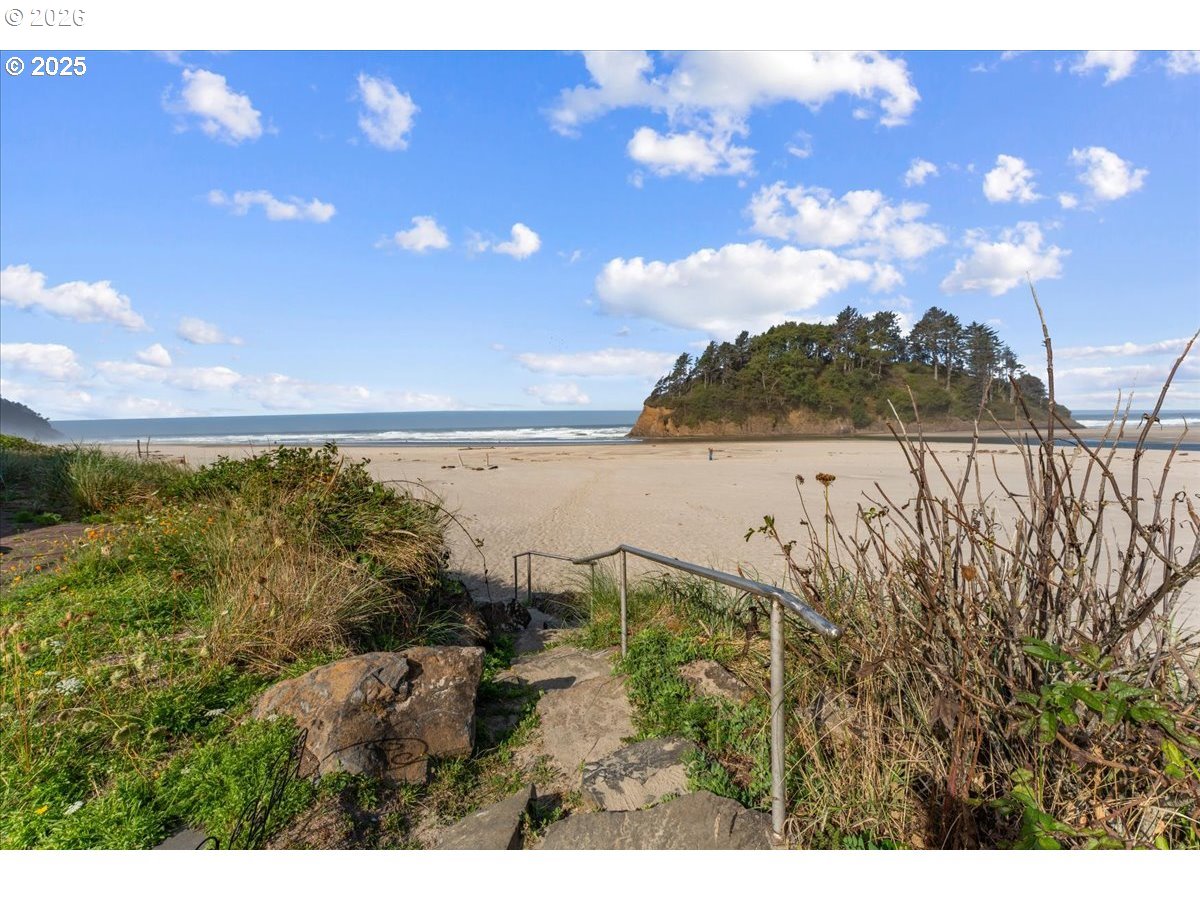 49455 Proposal Rock Loop Neskowin, OR 97149 - Photo 44 of 48
