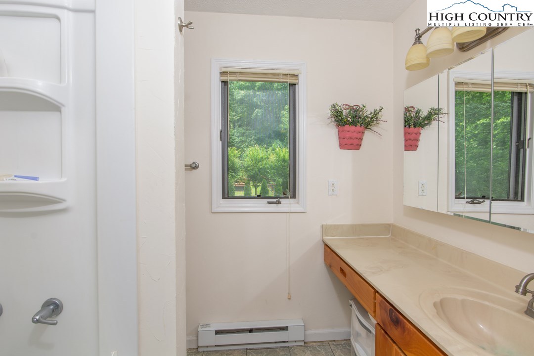157 South Slope Loop, Unit M4 Banner Elk, NC 28604 - Photo 16 of 17 Gallery Image 16