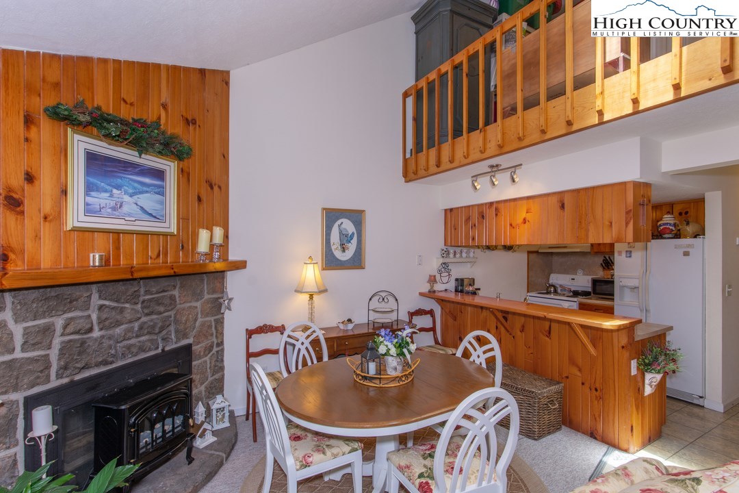 157 South Slope Loop, Unit M4 Banner Elk, NC 28604 - Photo 8 of 17 Gallery Image 8