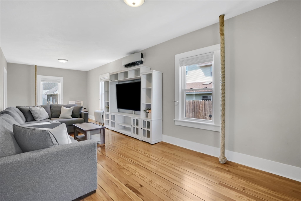 7 Maple Street Ludlow, MA 01056 - Photo 7 of 37