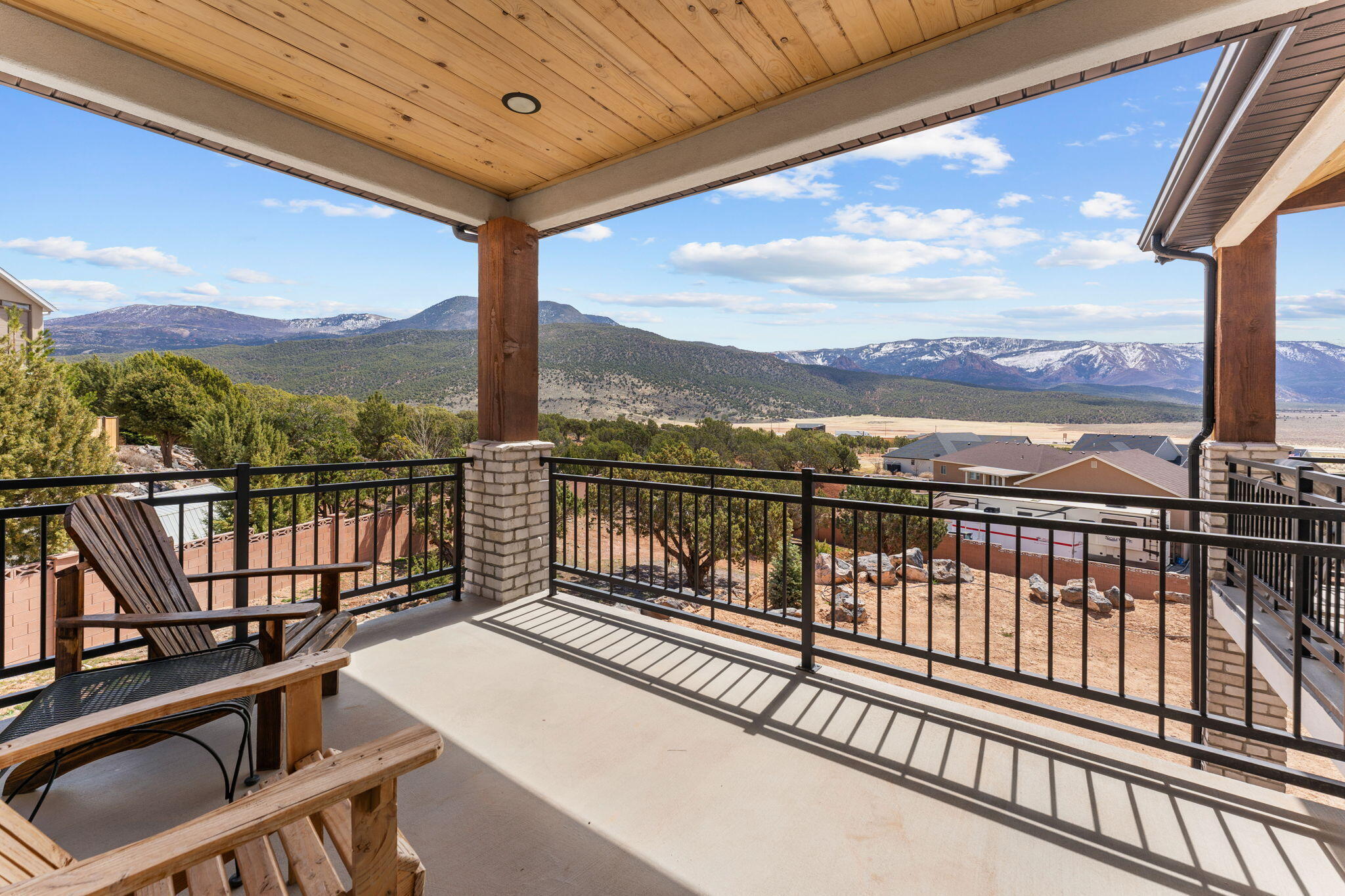 2753 West Eagle Ridge Loop Cedar City, UT 84720 - Photo 24 of 49 20250402214600371075000000-o