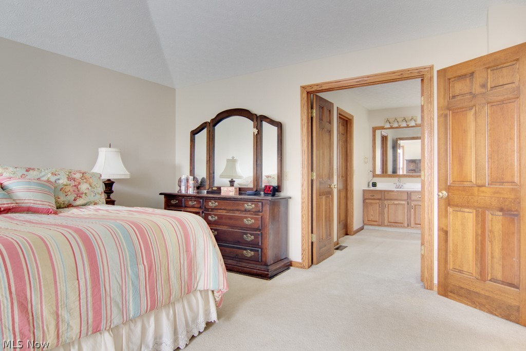 792 Sunridge Road Fairlawn, OH 44333 - Photo 16 of 32