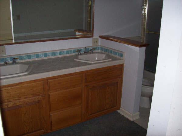 21754 Adobe Road Red Bluff, CA 96080 - Photo 7 of 8 Bathroom
