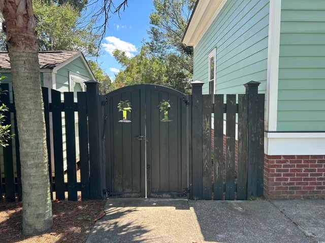 $425,000 | 518 Country Club Drive, Johnsonville, SC 29555