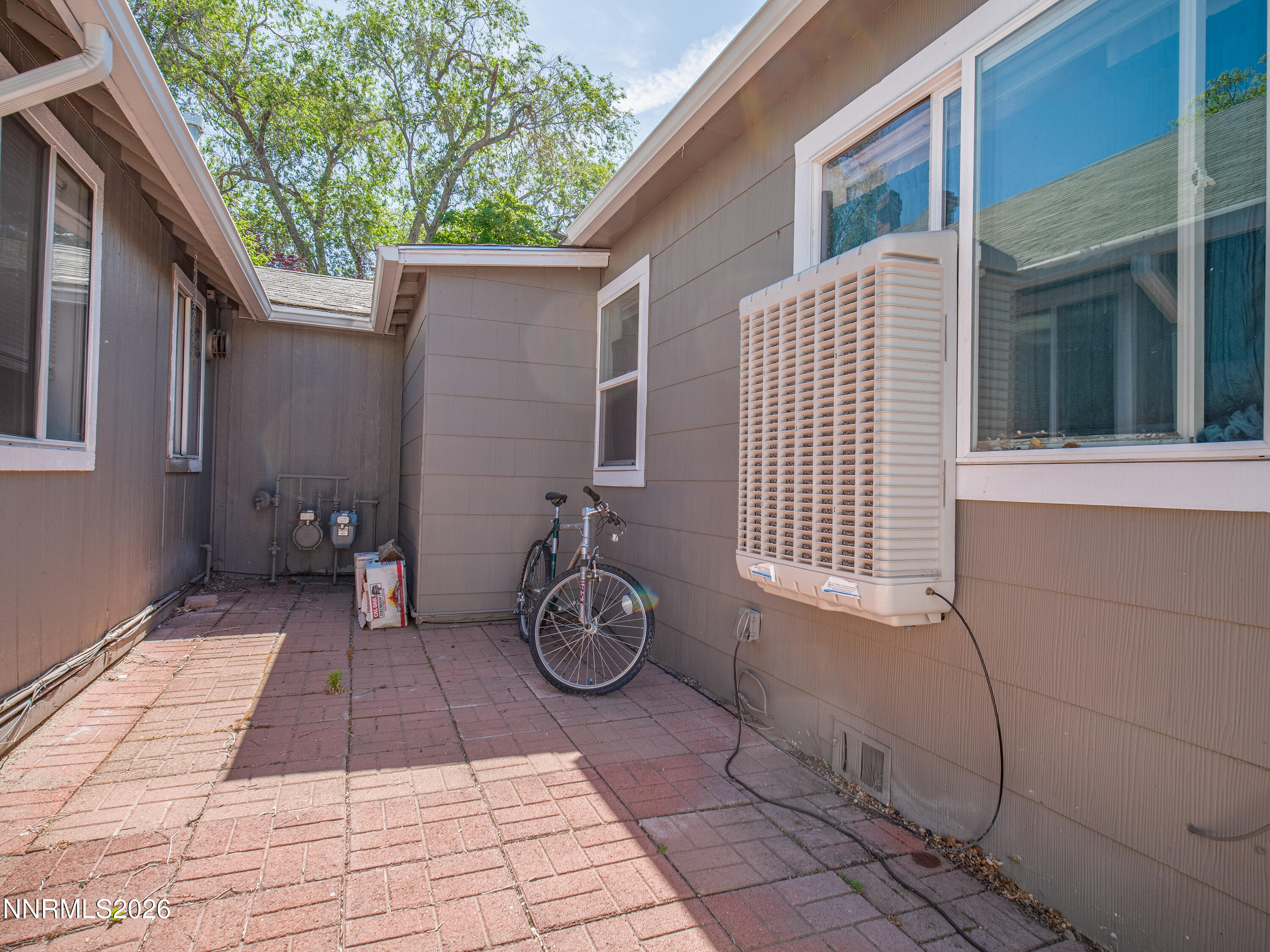 824 Locust Street Reno, NV 89502 - Photo 10 of 45 Photo-18