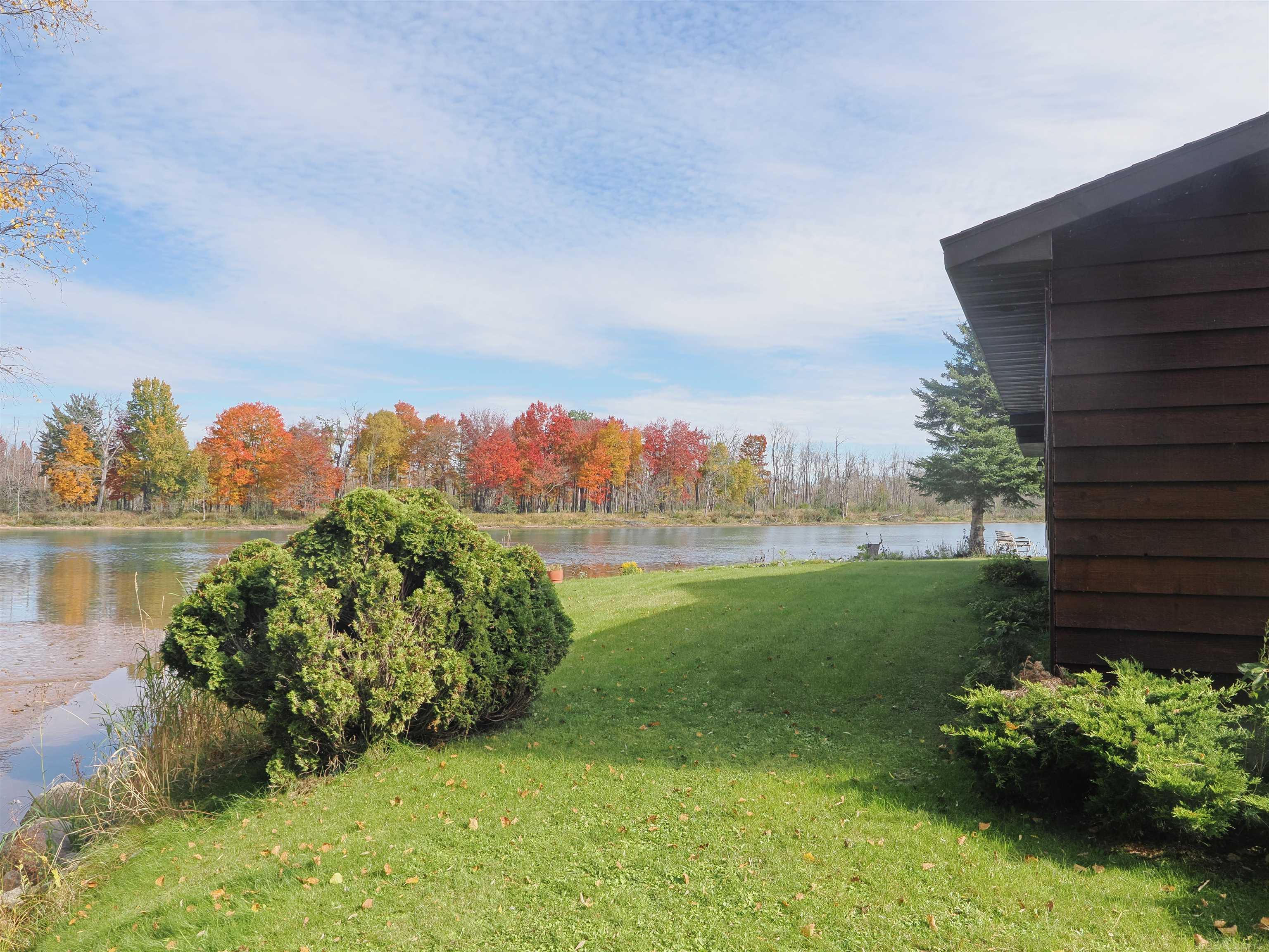 2039 South Riverside Drive Sault Ste. Marie, MI 49783 - Photo 54 of 75