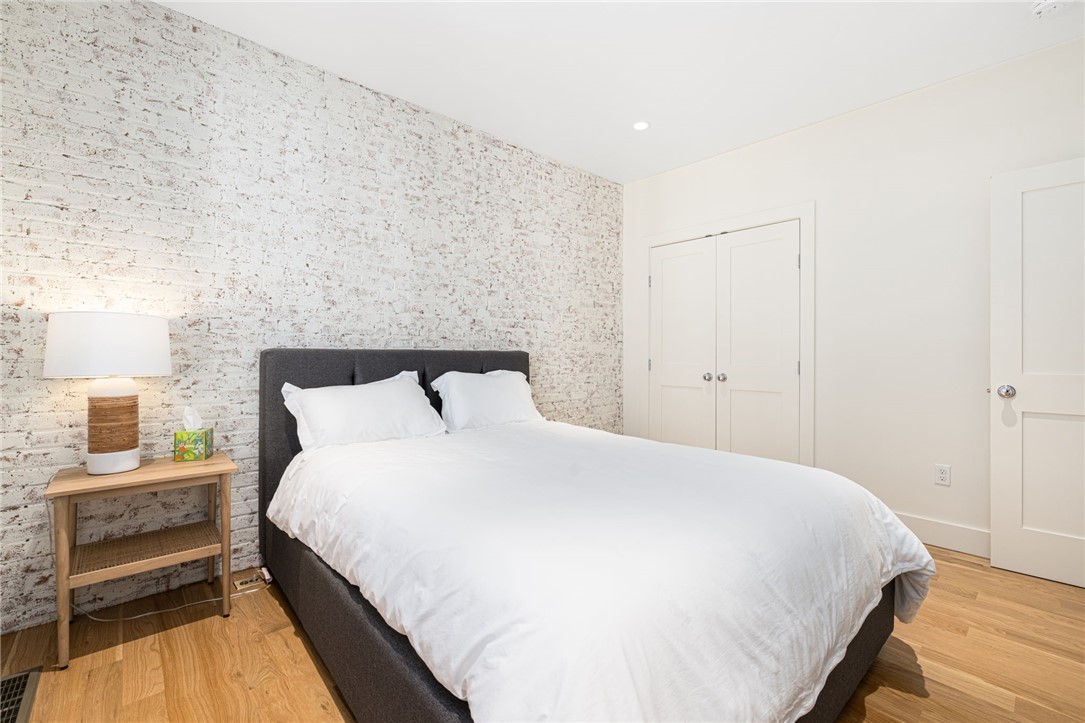 8 Brenton Road, Unit 2 Newport, RI 02840 - Photo 25 of 36