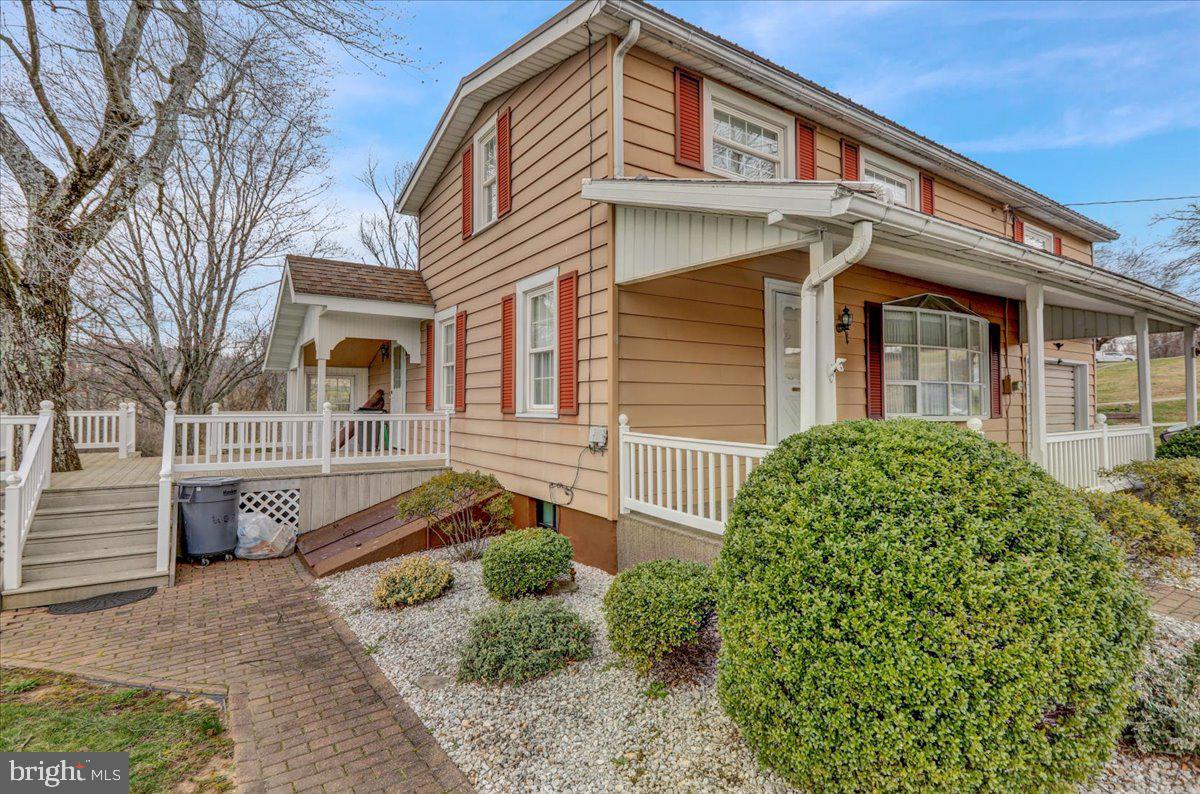460 Antietam Road Reading, PA 19606 - Photo 8 of 51