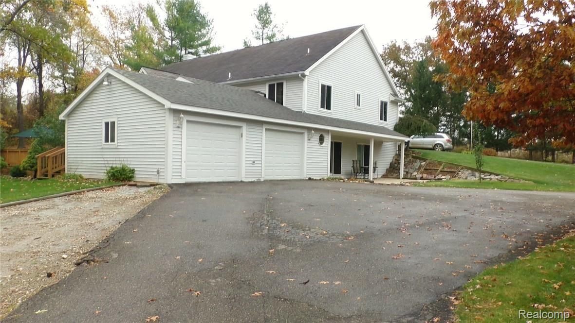 851 Mack Road Leonard, MI 48367 - Photo 6 of 34 GEDC0202.jpg