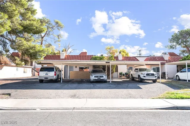 $1,295 | 2732 Eldora Circle, Unit A, Las Vegas, NV 89146