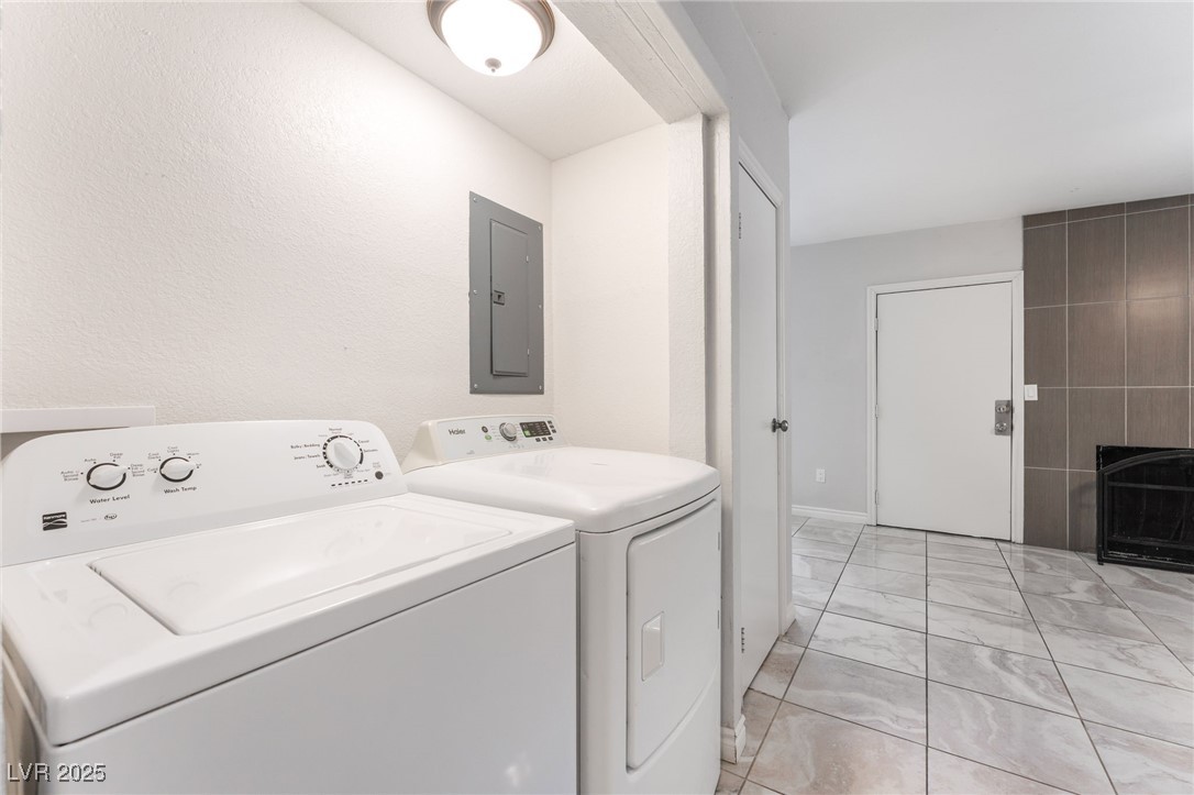 2732 Eldora Circle, Unit A Las Vegas, NV 89146 - Photo 13 of 21