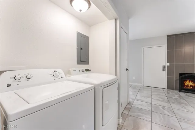 $1,295 | 2732 Eldora Circle, Unit A, Las Vegas, NV 89146