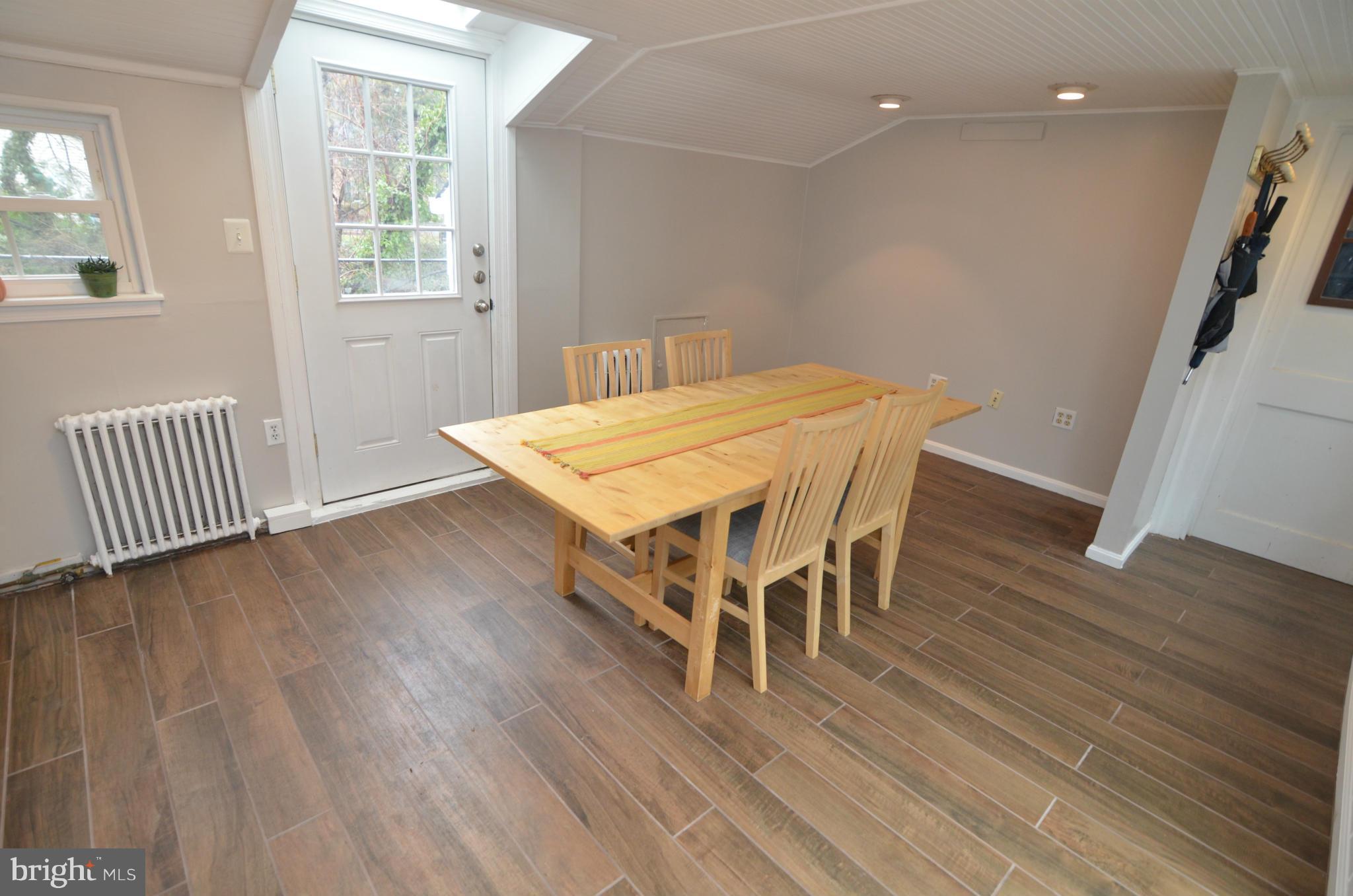 6009 Wilton Road Alexandria, VA 22310 - Photo 14 of 30 Dining Room