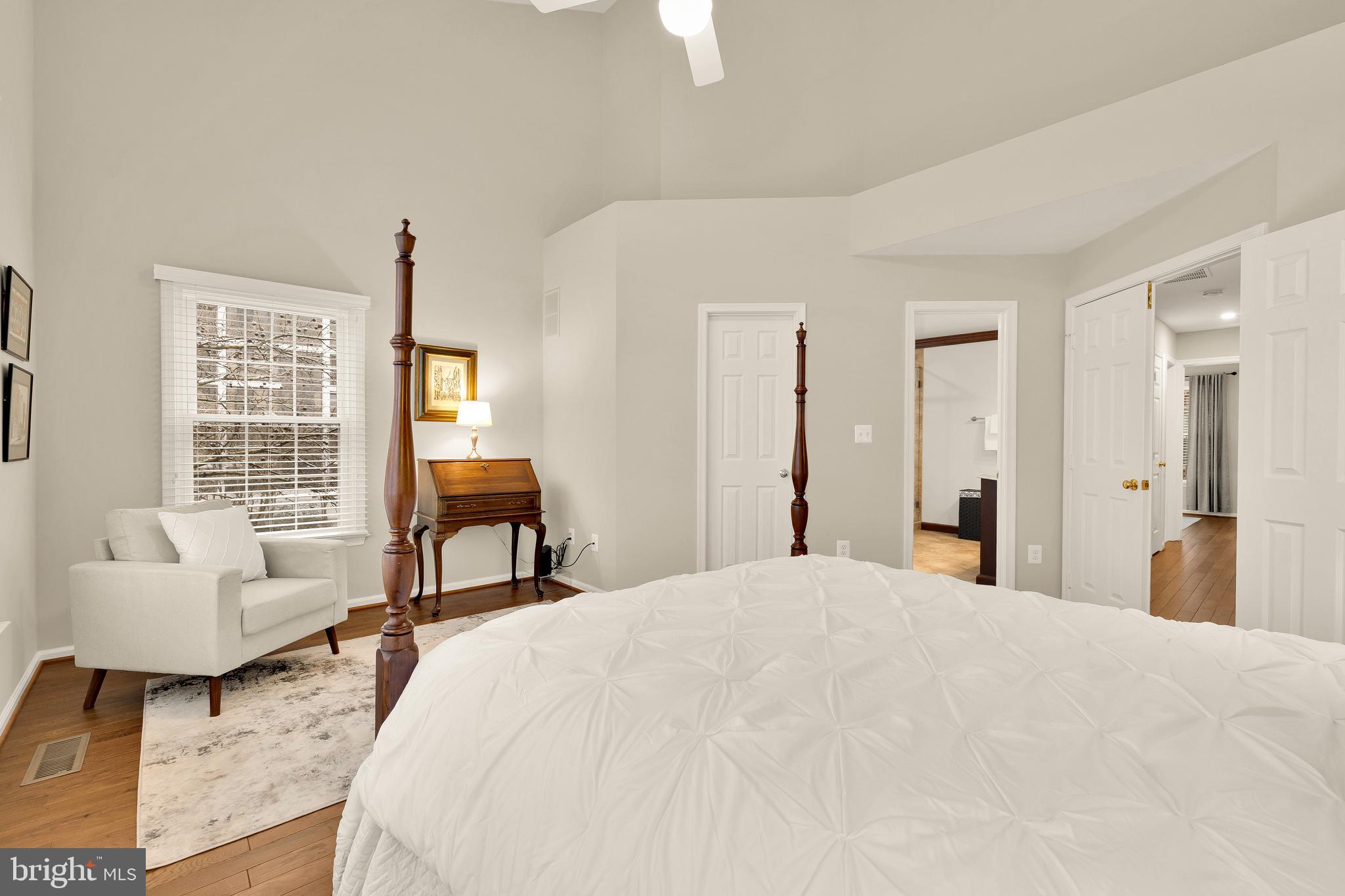 1503 North Colonial Terrace Arlington, VA 22209 - Photo 21 of 37 Primary Bedroom