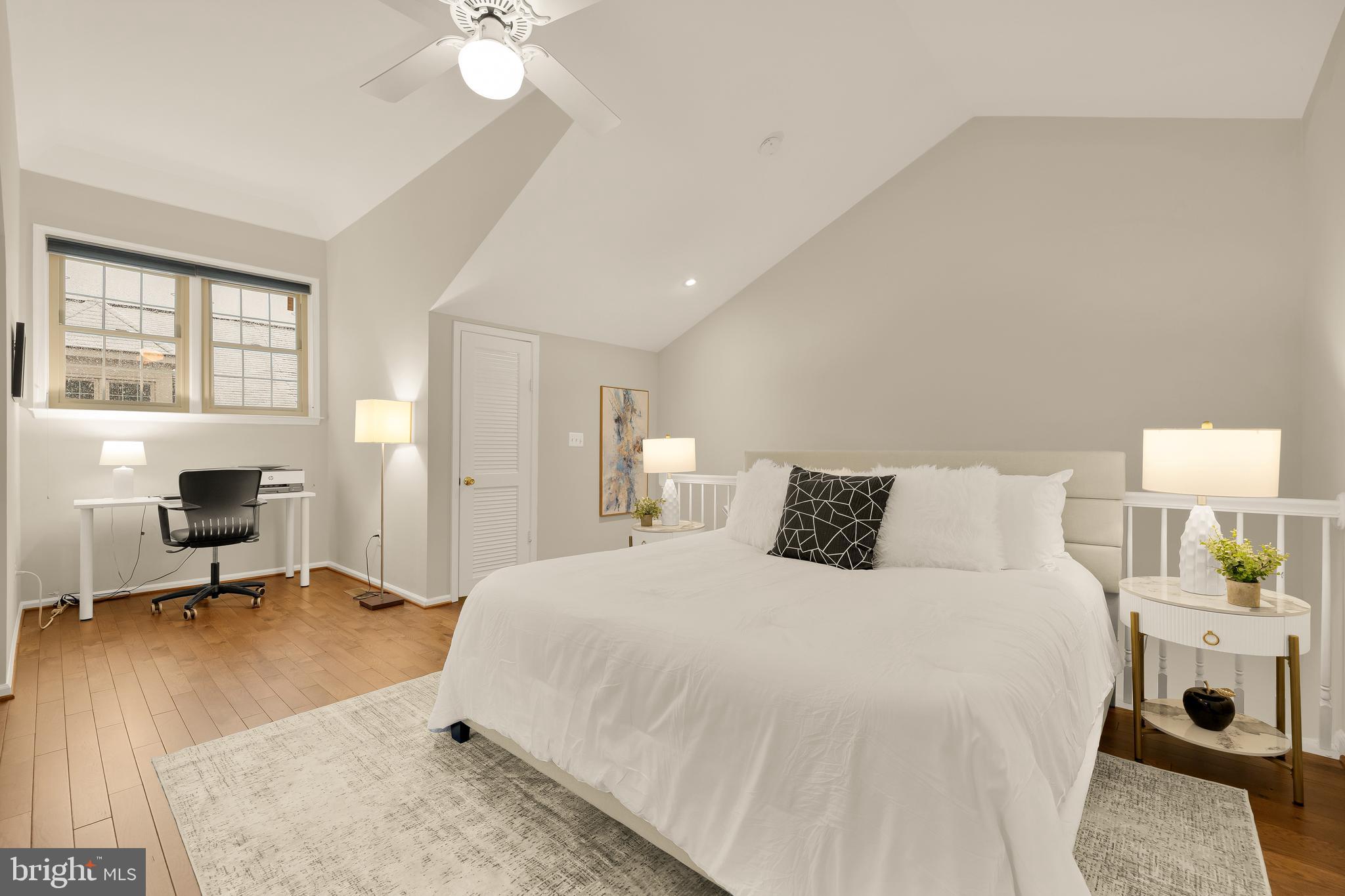 1503 North Colonial Terrace Arlington, VA 22209 - Photo 30 of 37 Bedroom 3 | Upper Level