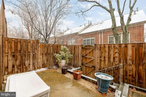 $1,399,000 | 1503 North Colonial Terrace, Arlington, VA 22209
