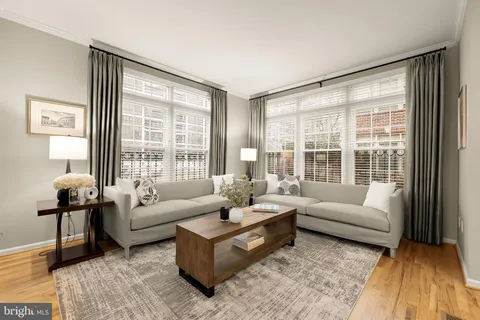 $1,399,000 | 1503 North Colonial Terrace, Arlington, VA 22209