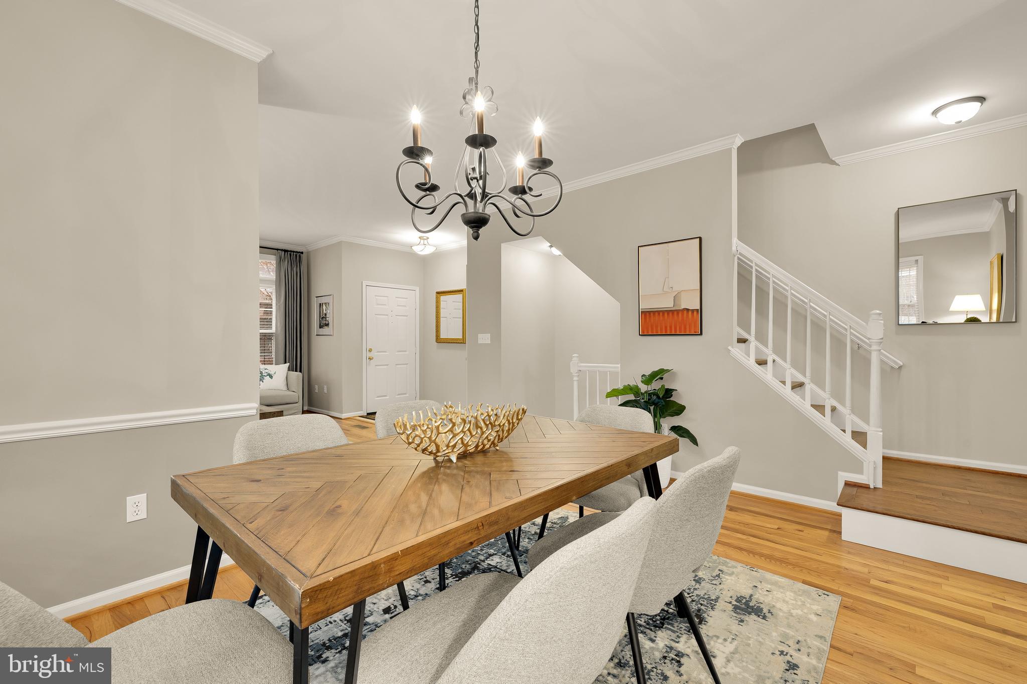 1503 North Colonial Terrace Arlington, VA 22209 - Photo 10 of 37 Dining Room