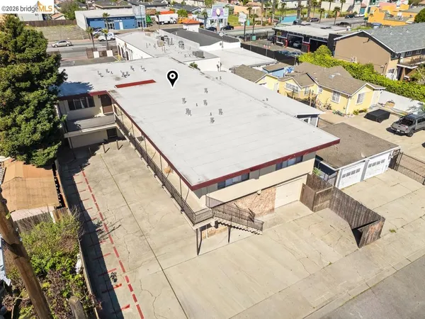 a picture of city view