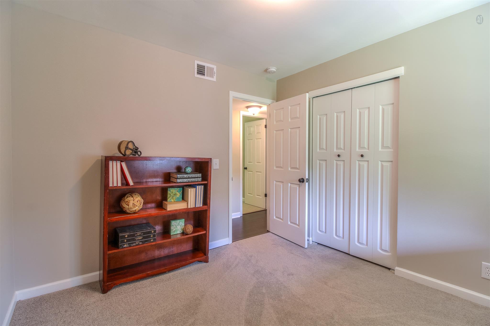 304 Warrior Road Madison, TN 37115 - Photo 13 of 16 This is the third bedroom.