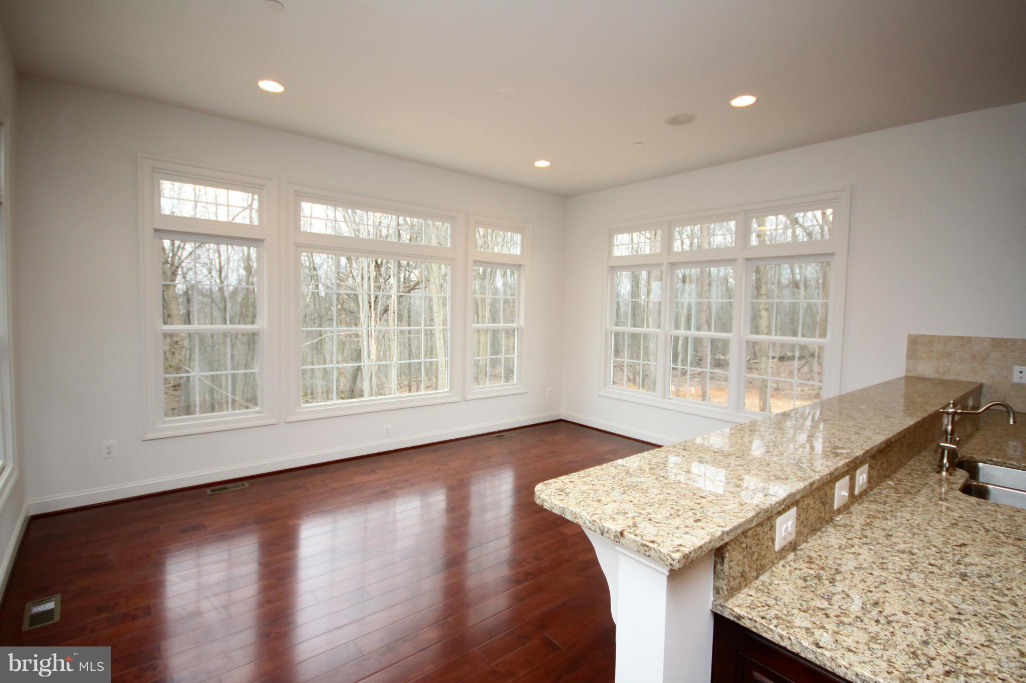 19610 Middletown Road Freeland, MD 21053 - Photo 8 of 29 Interior (General)