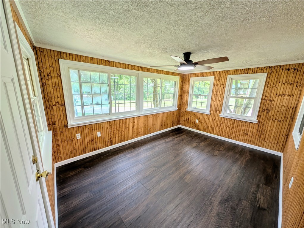 1842 Grandview Road Lake Milton, OH 44429 - Photo 15 of 35