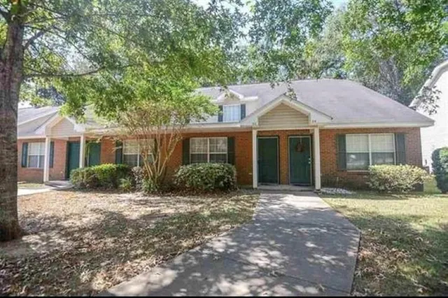 $1,600 | 2525 Hartsfield Road, Unit 23, Tallahassee, FL 32303