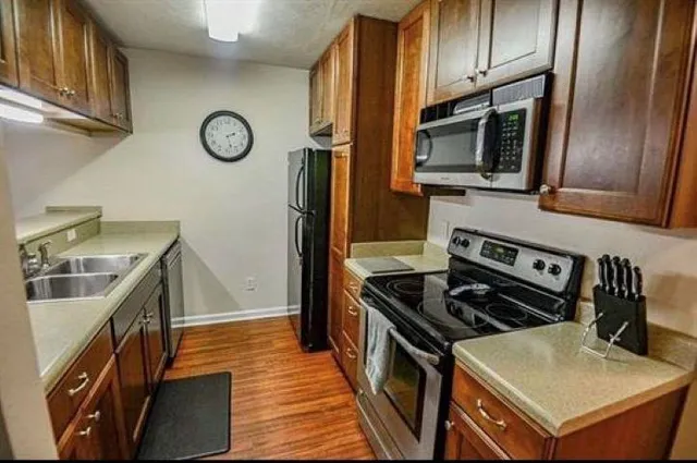 $1,600 | 2525 Hartsfield Road, Unit 23, Tallahassee, FL 32303