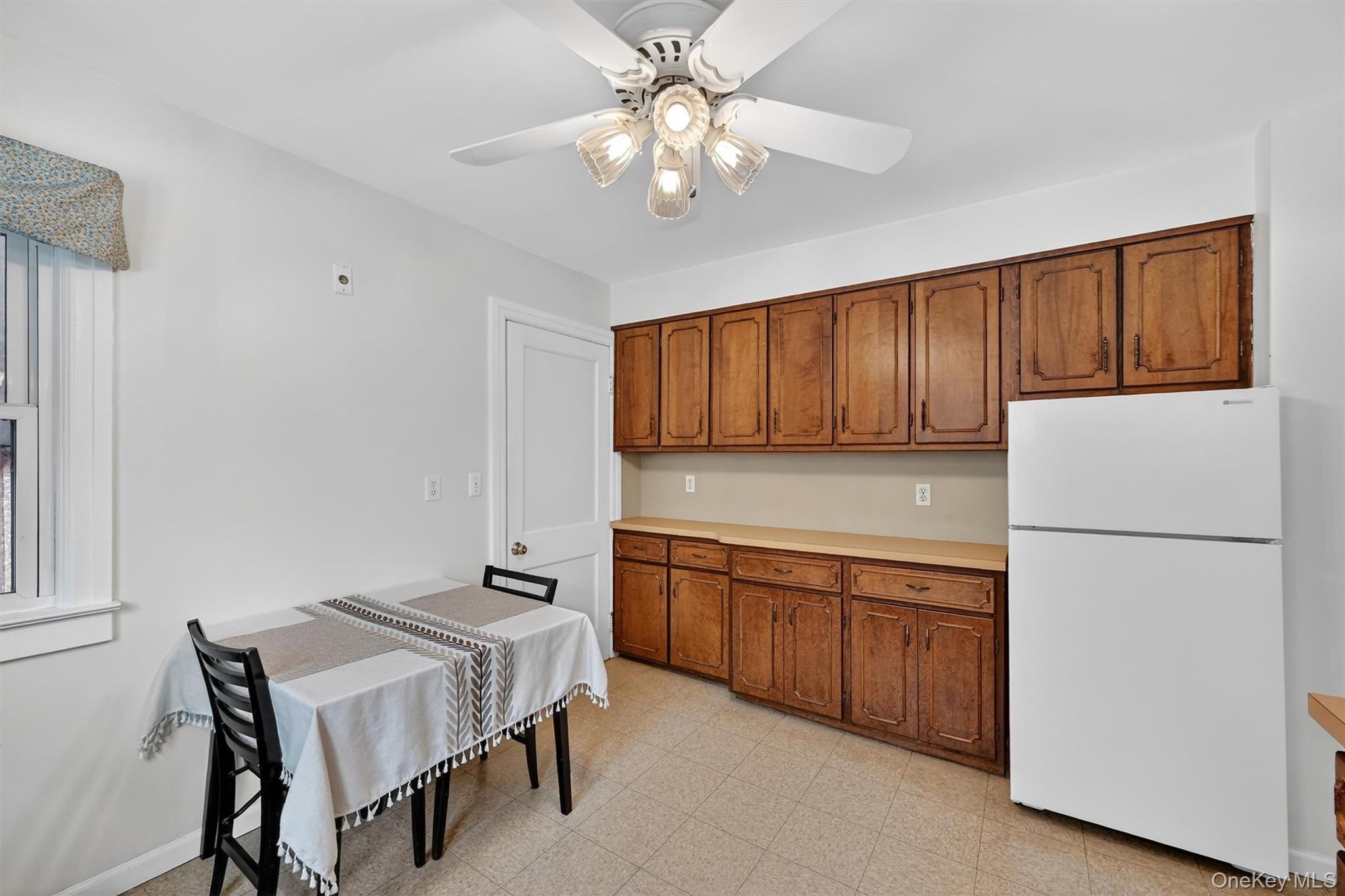 51 Lakeside Road Newburgh, NY 12550 - Photo 12 of 41