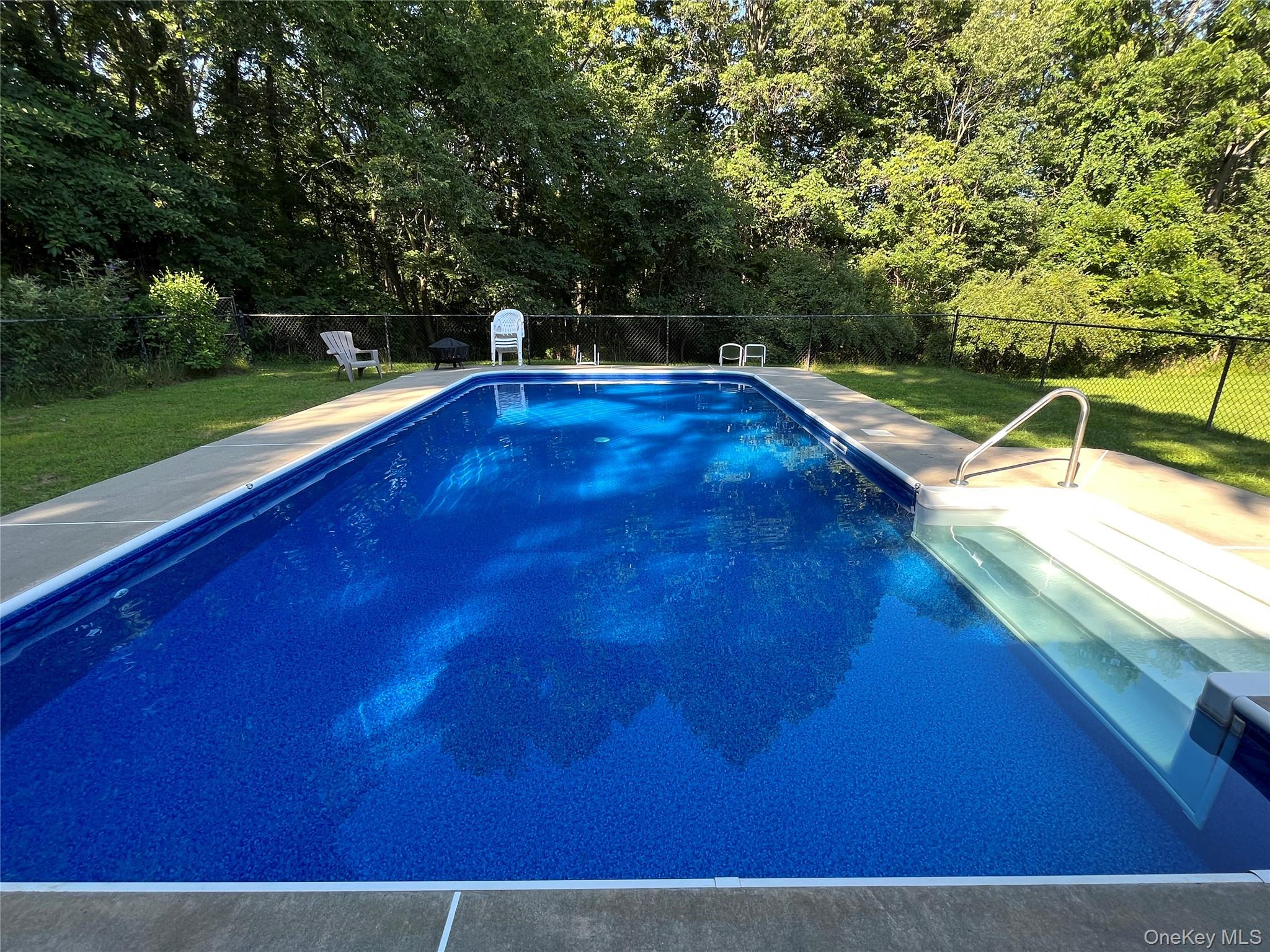 51 Lakeside Road Newburgh, NY 12550 - Photo 37 of 41