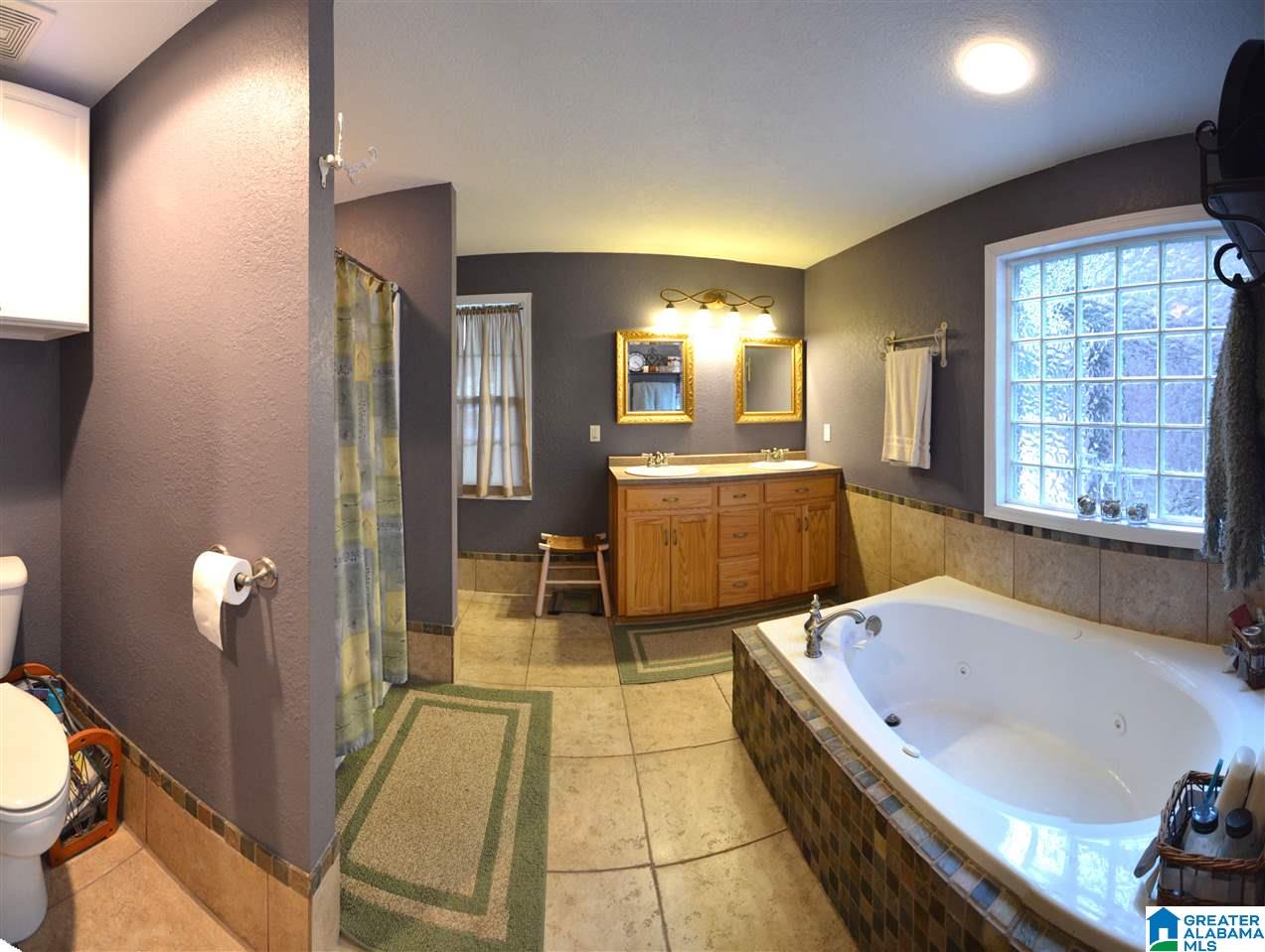 504 Hollingsworth Road Jacksonville, AL 36265 - Photo 11 of 25