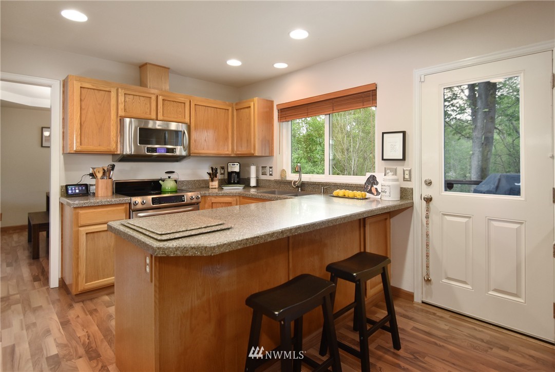 1518 228th Street Southwest Bothell, WA 98021 - Photo 8 of 17