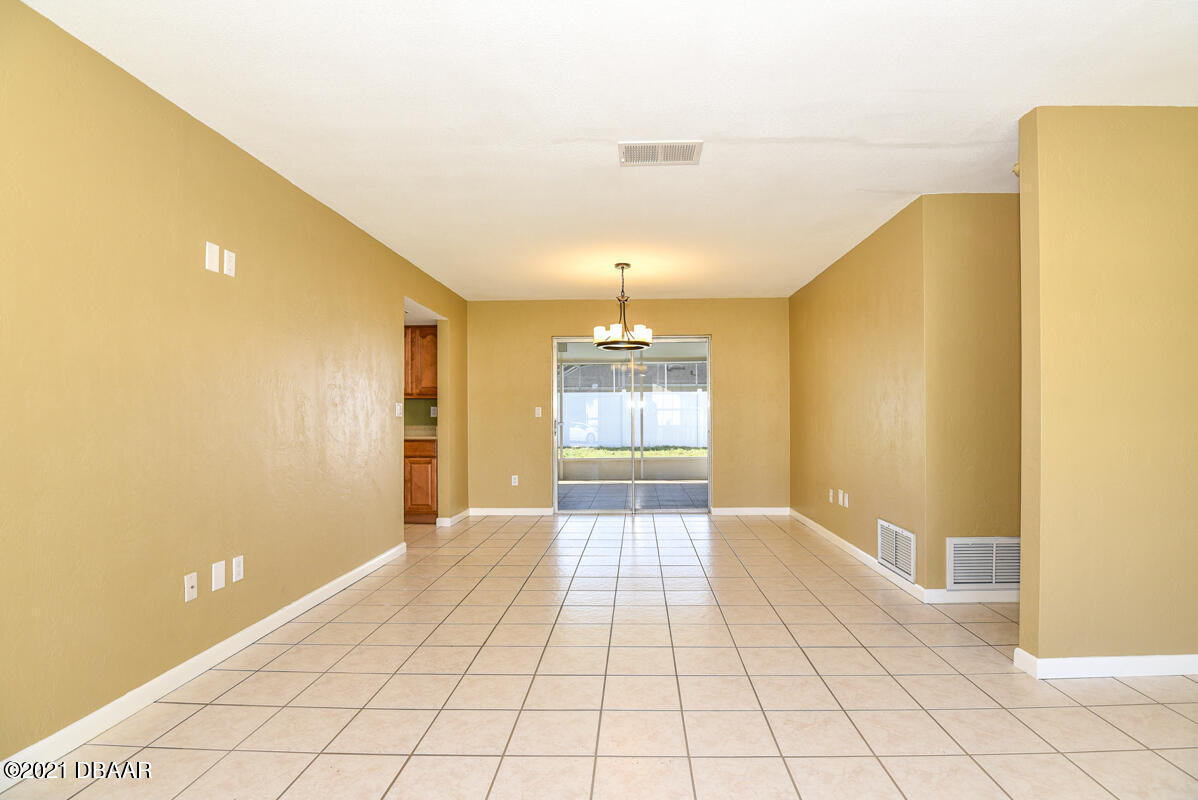 25 Tula Drive Port Orange, FL 32129 - Photo 46 of 49 a view of an empty room and window