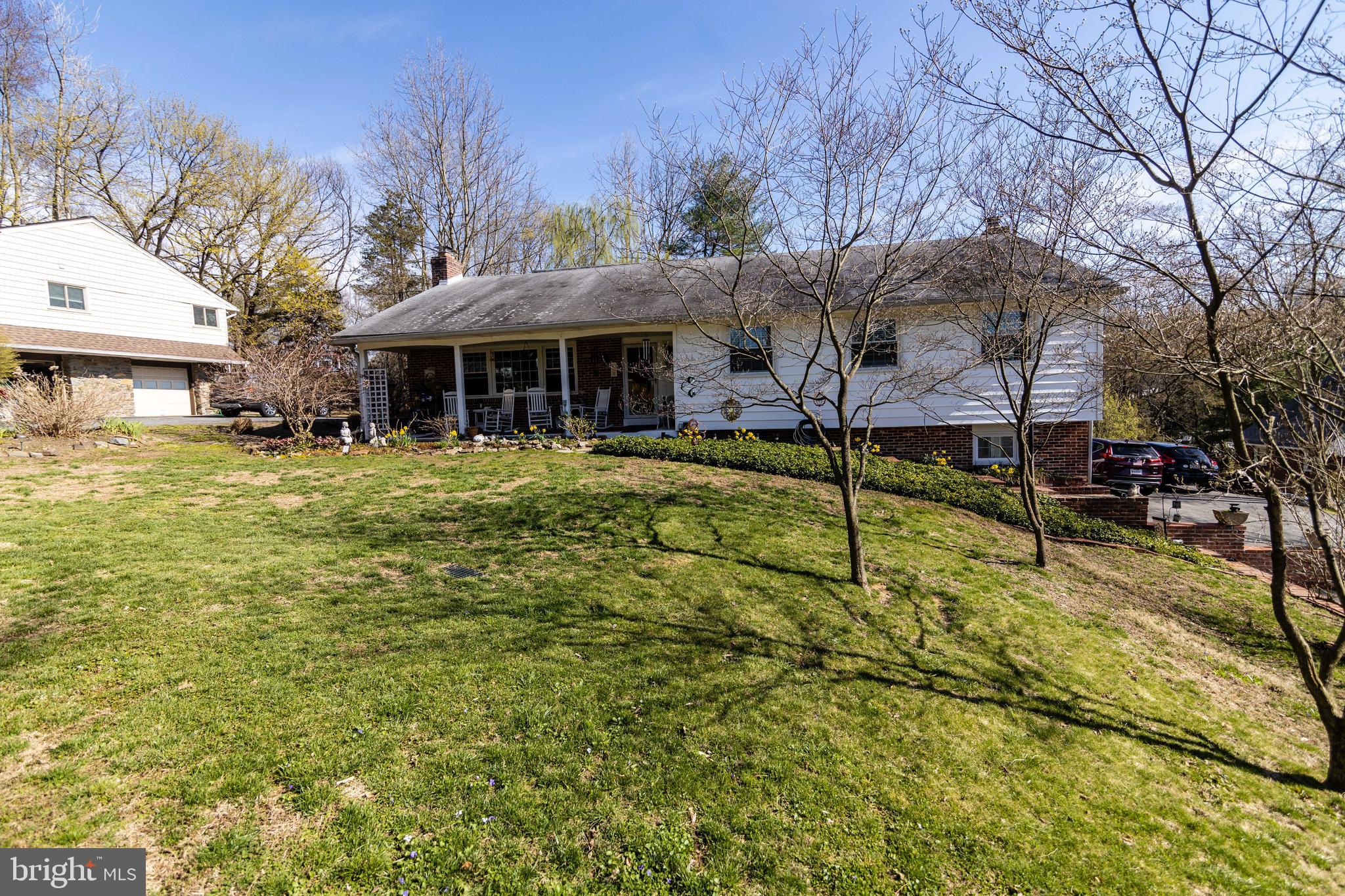 270 West Rose Tree Road Media, PA 19063 - Photo 2 of 42 Front yard view of the home