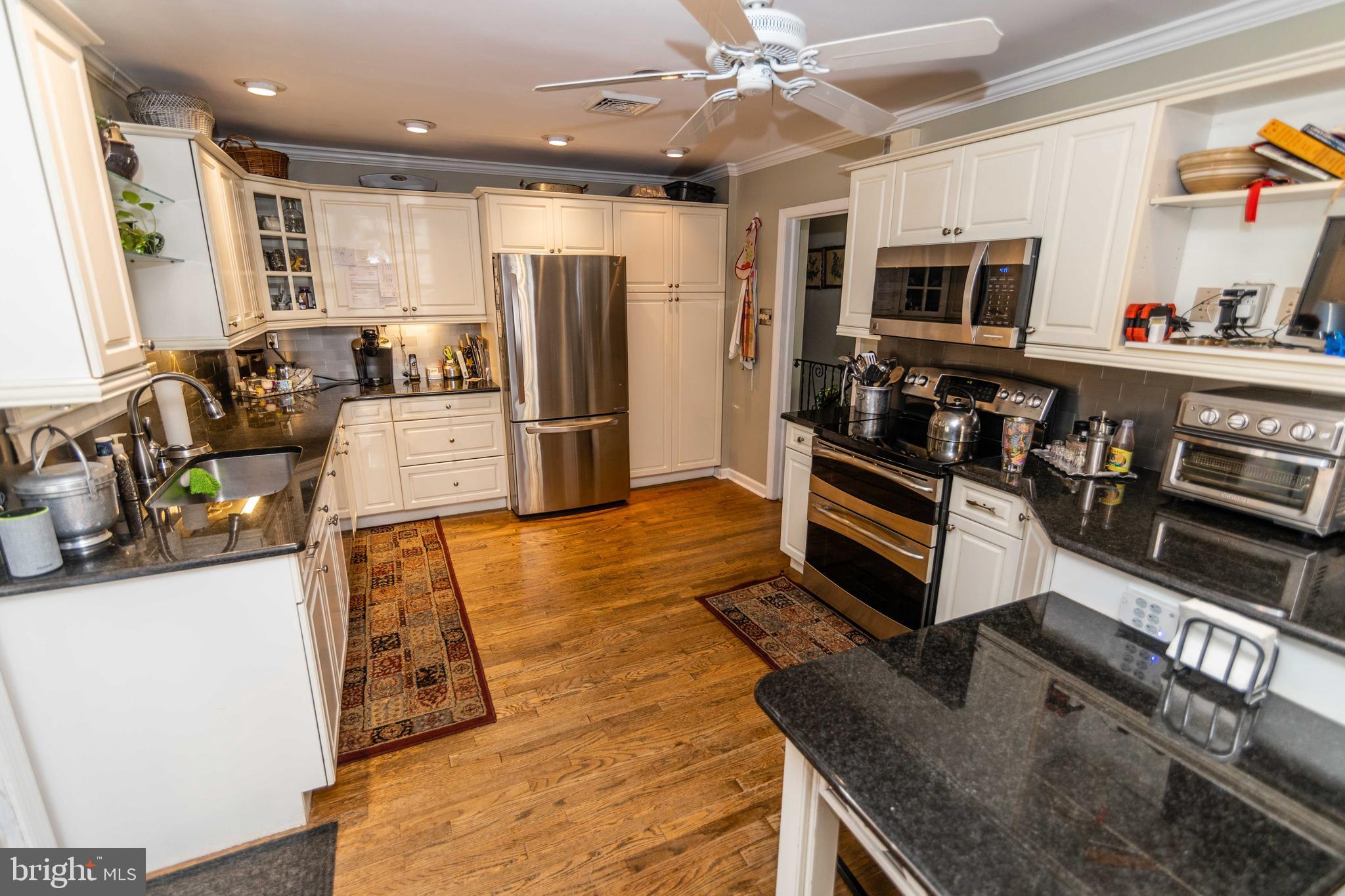 270 West Rose Tree Road Media, PA 19063 - Photo 14 of 42 Spacious, adorable, kitchen