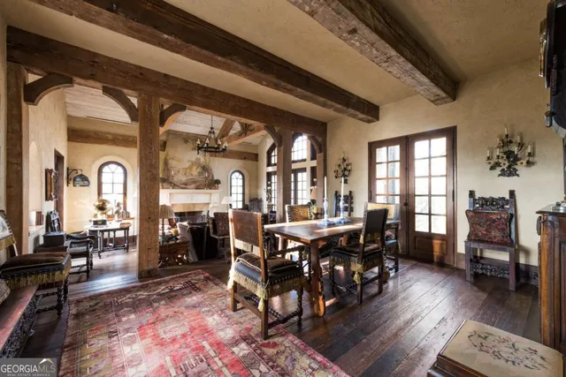 a view of a storage & utility room