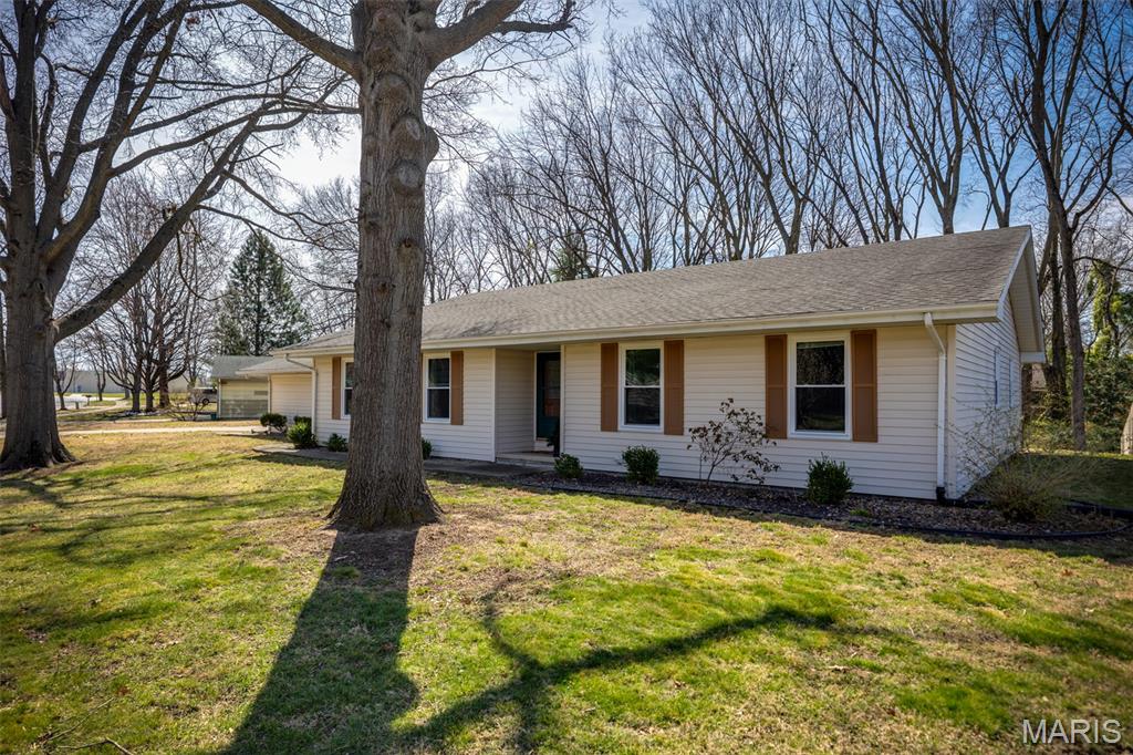 2900 West Lawrence Avenue Springfield, IL 62704 - Photo 28 of 33