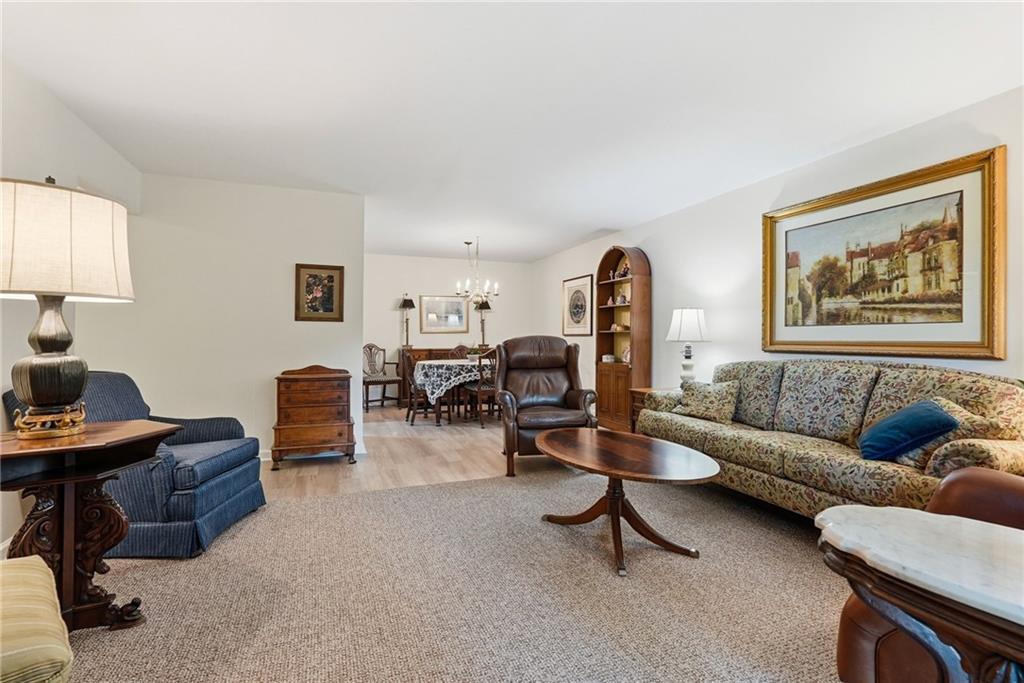 1500 Cochran Road, Unit 901 Pittsburgh, PA 15243 - Photo 11 of 45